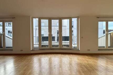 Wohnung zum Kaufen in Köln 590.000 € 110 m² 3.5 zimmer