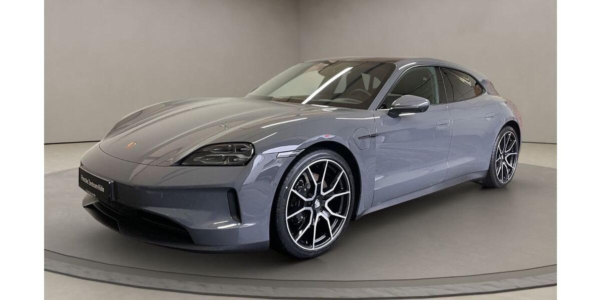 Porsche Taycan 10.000 km 105.400 &euro; Köln 50823