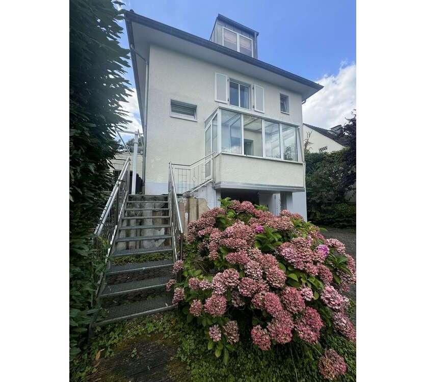 Haus zum Kaufen in Köln 1.199.000 € 169 m²