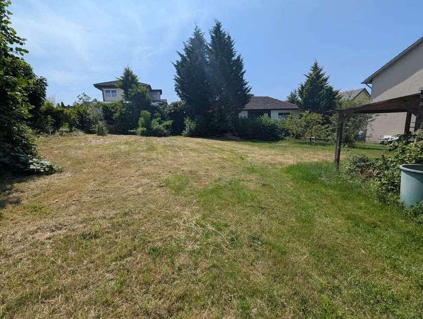 Grundstück zu verkaufen in Bad Honnef 459.000 € 690 m²