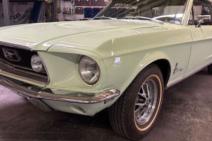 Ford Mustang 60.000 km 25.999 &euro; Solingen 42699