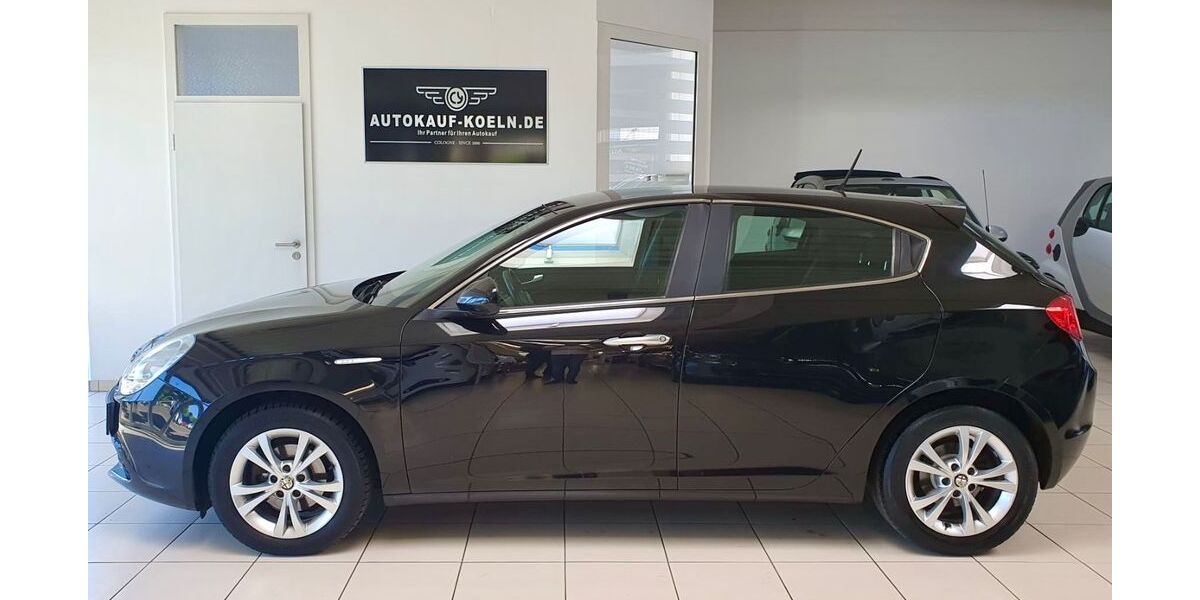 Alfa Romeo Giulietta 254.000 km 3.590 € Köln 51067