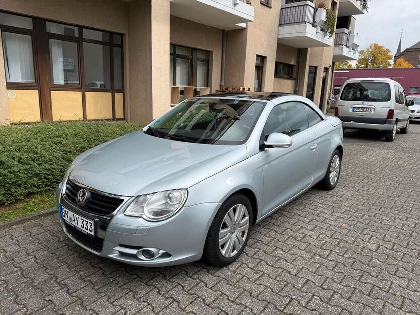 VW Eos 173.783 km 2.400 € Bonn 53117
