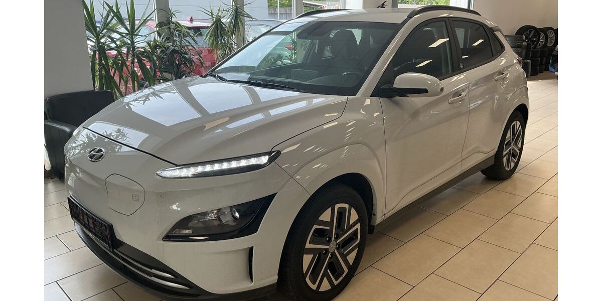 Hyundai KONA 22.156 km 18.800 &euro; Bonn 53227