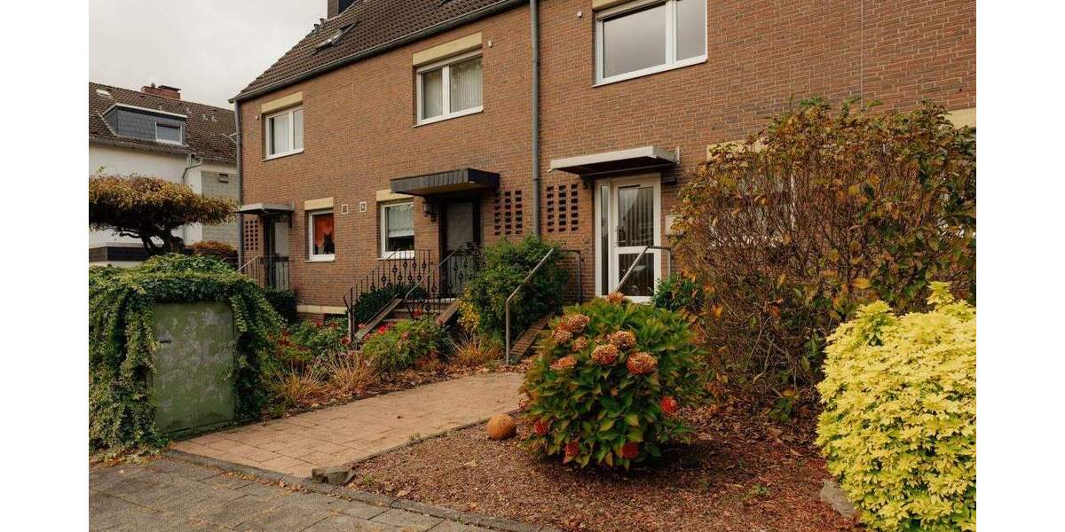 Gepflegtes Reihenmittelhaus in ruhiger Lage von Schlebusch 4 zimmer