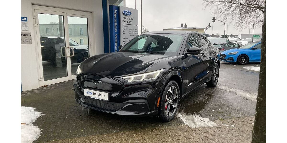 Ford Mustang Mach-E 25.000 km 44.590 € Hennef (Sieg) 53773