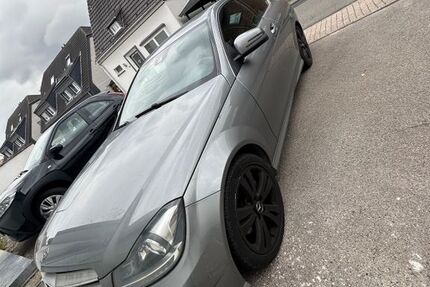 Mercedes-Benz C 250 215.800 km 12.500 &euro; Niederkassel 53859