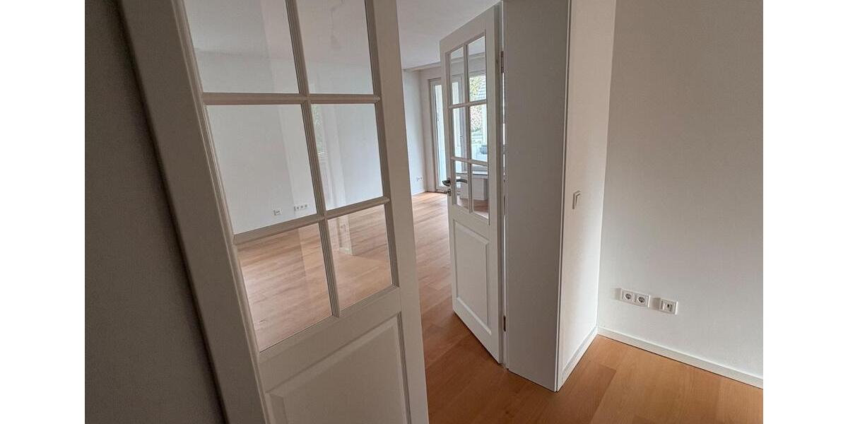 Etagenwohnung Köln Lindenthal - 3 Zimmer, 80 m&sup2;, 595.000&euro; | Angebot:26381432