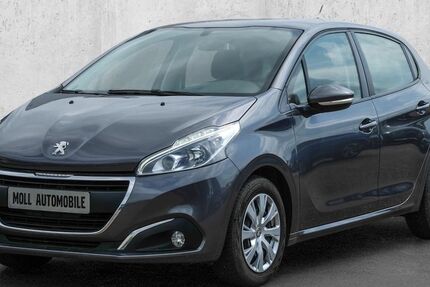 Peugeot 208 104.997 km 7.890 € Köln 51149