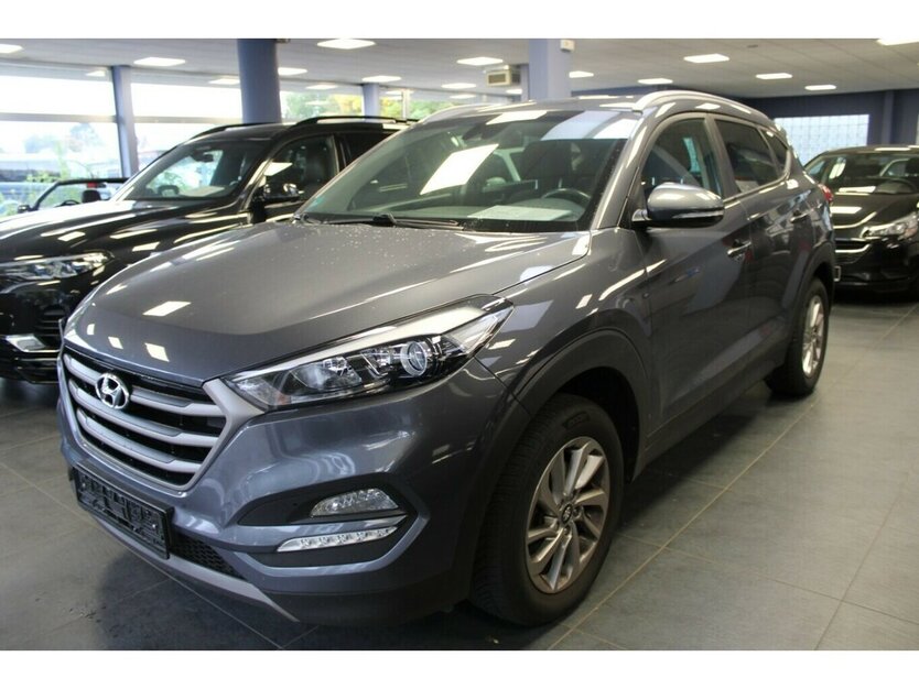 Hyundai Tucson 1.6 GDI 2WD Intro Edition 111.400 km 12.980 € Euskirchen 53881