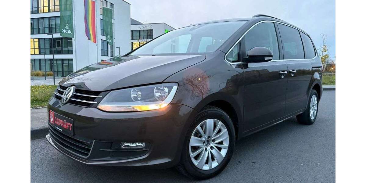 VW Sharan 130.000 km 22.999 € Köln 51107