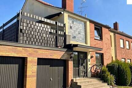 Haus Dormagen Sankt Peter - 9 Zimmer, 272 m&sup2;, 700.000&euro; | Angebot:27087501