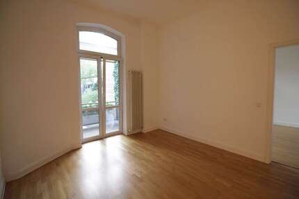Wohnung Köln Lindenthal - 4 Zimmer, 95 m&sup2;, 1.615&euro; | Angebot:26595258