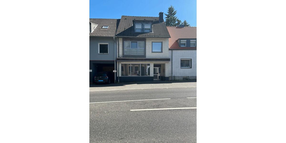 Mehrfamilienhaus, Wohnhaus Frechen - 9 Zimmer, 285 m&sup2;, 769.000&euro; | Angebot:27132336