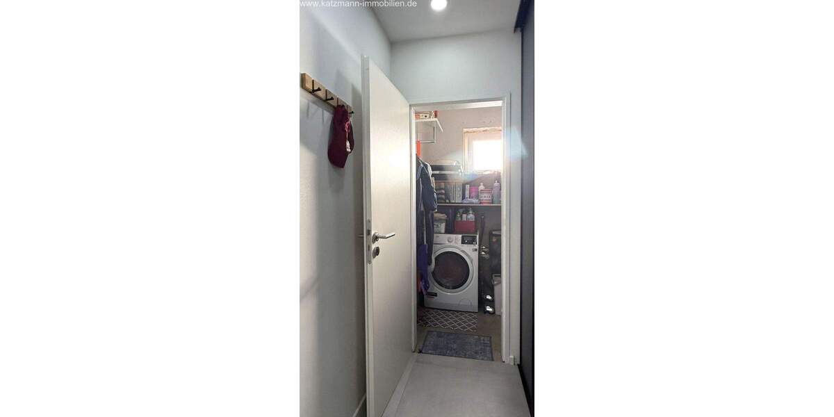 Etagenwohnung Bergheim Zieverich - 4 Zimmer, 101 m&sup2;, 173.000&euro; | Angebot:25611384