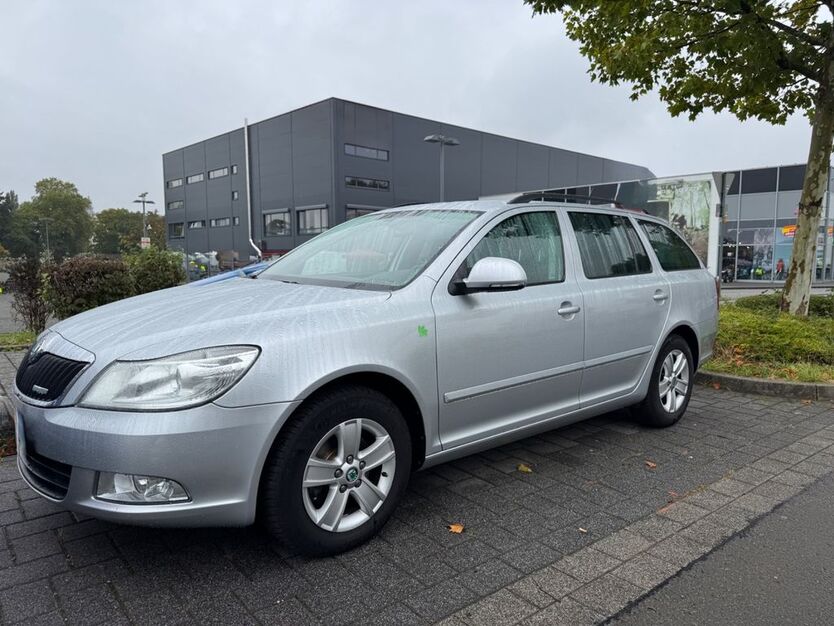Skoda Octavia 90.505 km 5.200 € köln 51103
