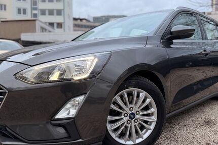 Ford Focus 230.000 km 7.950 &euro; Köln 50674