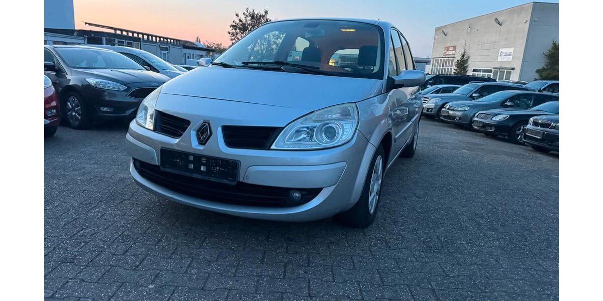 Renault Scenic 68.265 km 3.999 &euro; Bonn 53227