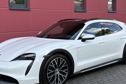 Porsche Taycan 73.181 km 58.800 &euro; Brühl 50321