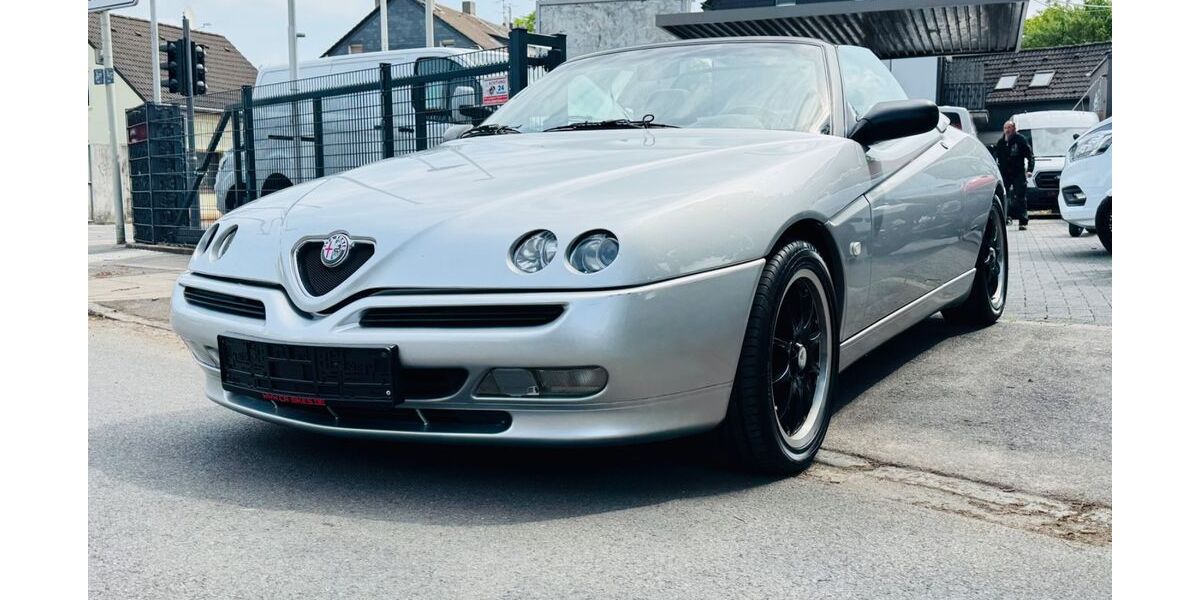 Alfa Romeo Spider 135.450 km 3.900 € Solingen 42697
