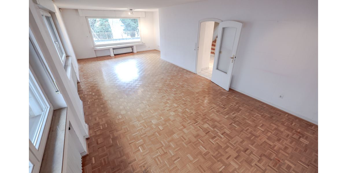 Rheinblick, Gartenidylle und Entwicklungspotential - Einfamilienhaus Köln Porz | Angebot:25783620