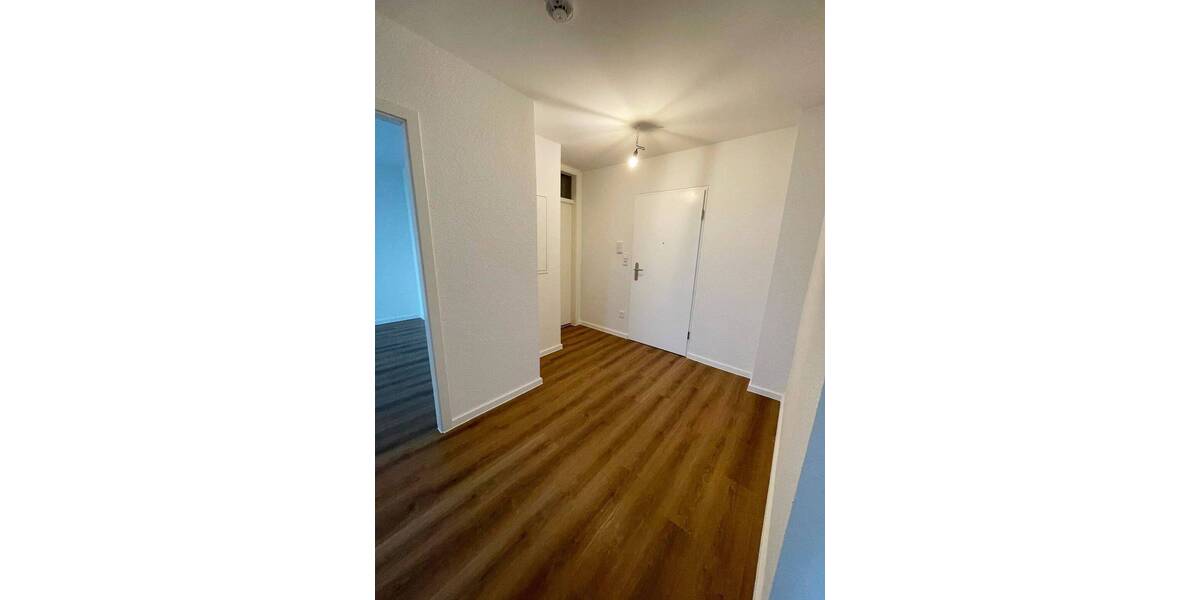 Etagenwohnung Köln Bickendorf - 2 Zimmer, 65 m&sup2;, 990&euro; | Angebot:26243044