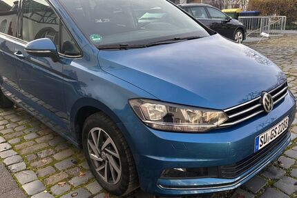 VW Touran 113.000 km 13.950 &euro; Troisdorf 53842