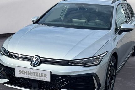 VW Golf 8.209 km 34.450 € Langenfeld 40764