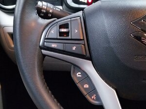 Suzuki Ignis Comfort+ Aut. Navi Kam SHZ Tempo 32.077 km 13.980 € HAAN 42781