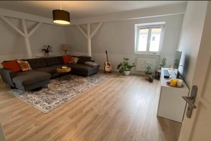 Schöne, zentral gelegene Wohnung in Köln-Deutz zur Zwischenmiete 3 zimmer