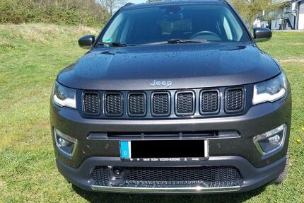 Jeep Compass 72.500 km 18.200 € Lohmar 53797