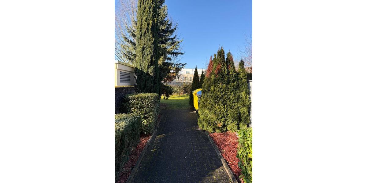 Etagenwohnung Bonn Auerberg - 3 Zimmer, 84 m&sup2;, 295.000&euro; | Angebot:24640812