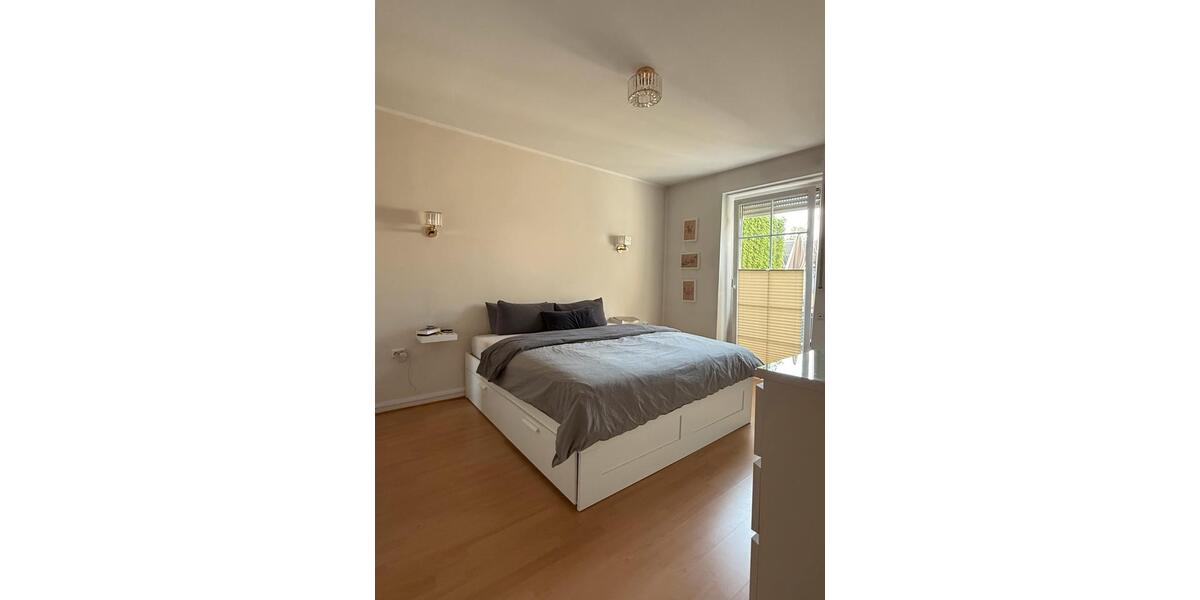 Etagenwohnung Brühl - 2 Zimmer, 52 m&sup2;, 1.000&euro; | Angebot:26327069