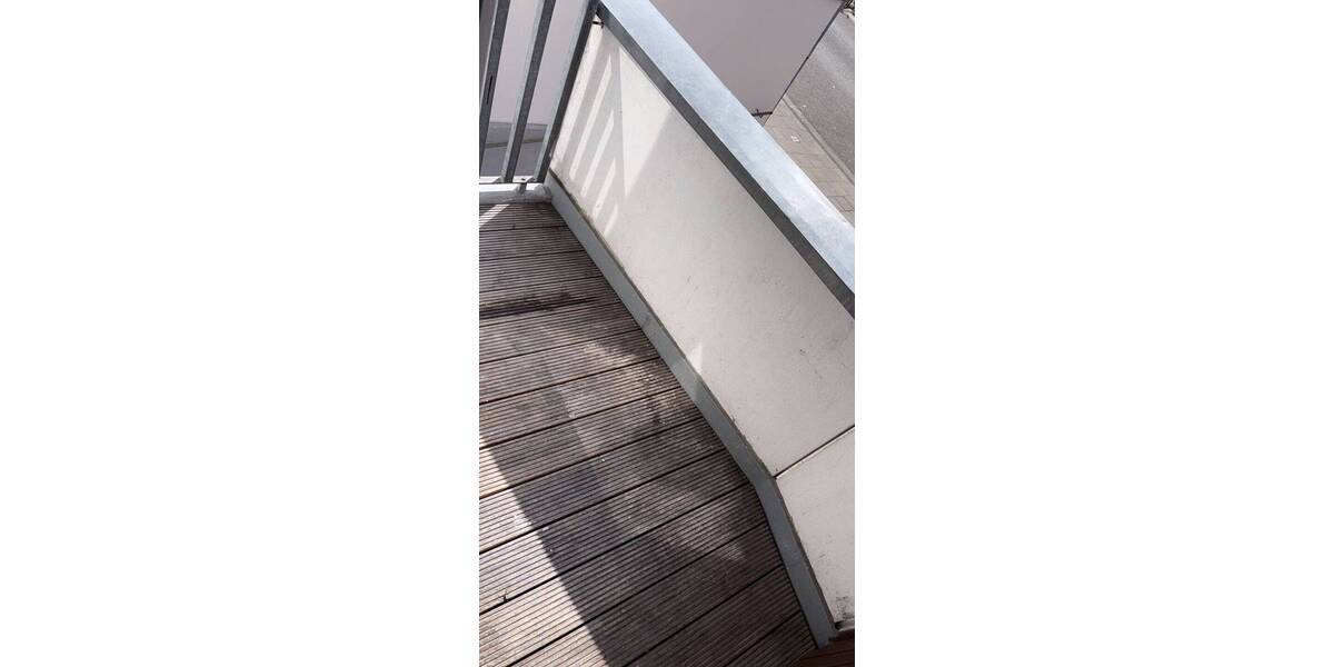 Etagenwohnung Köln Nippes - 2 Zimmer, 35 m&sup2;, 600&euro; | Angebot:26230401