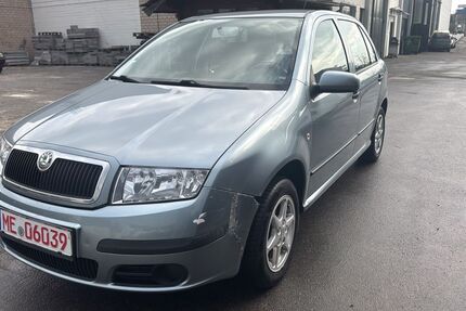 Skoda Fabia 158.456 km 1.950 &euro; Hilden 40723