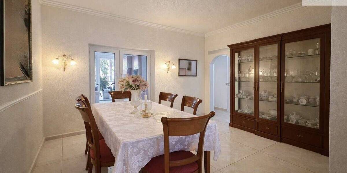 Einfamilienhaus Köln Ostheim - 6 Zimmer, 161 m&sup2;, 499.000&euro; | Angebot:26474729