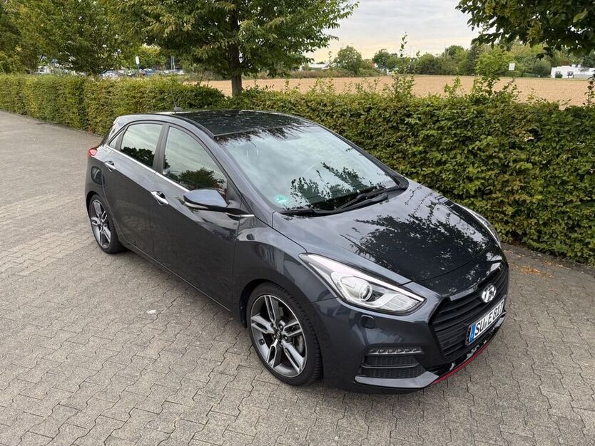 i30