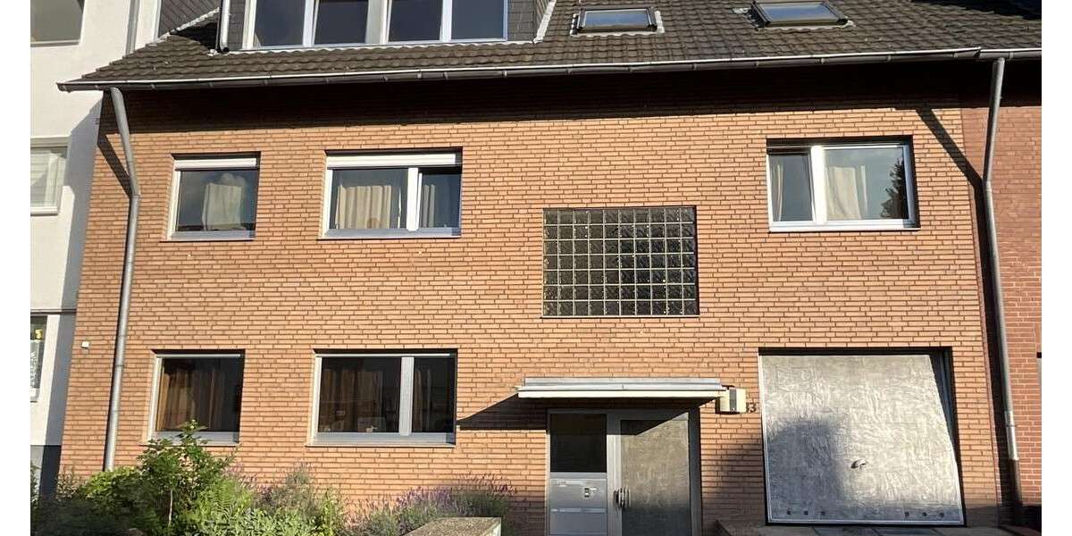 Einfamilienhaus Köln Mülheim - 13 Zimmer, 304 m&sup2;, 1.140.000&euro; | Angebot:26901165