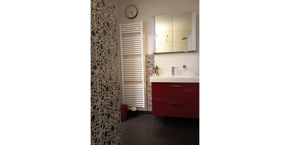 Etagenwohnung Leverkusen Schlebusch - 4 Zimmer, 95 m&sup2;, 340.000&euro; | Angebot:26381434