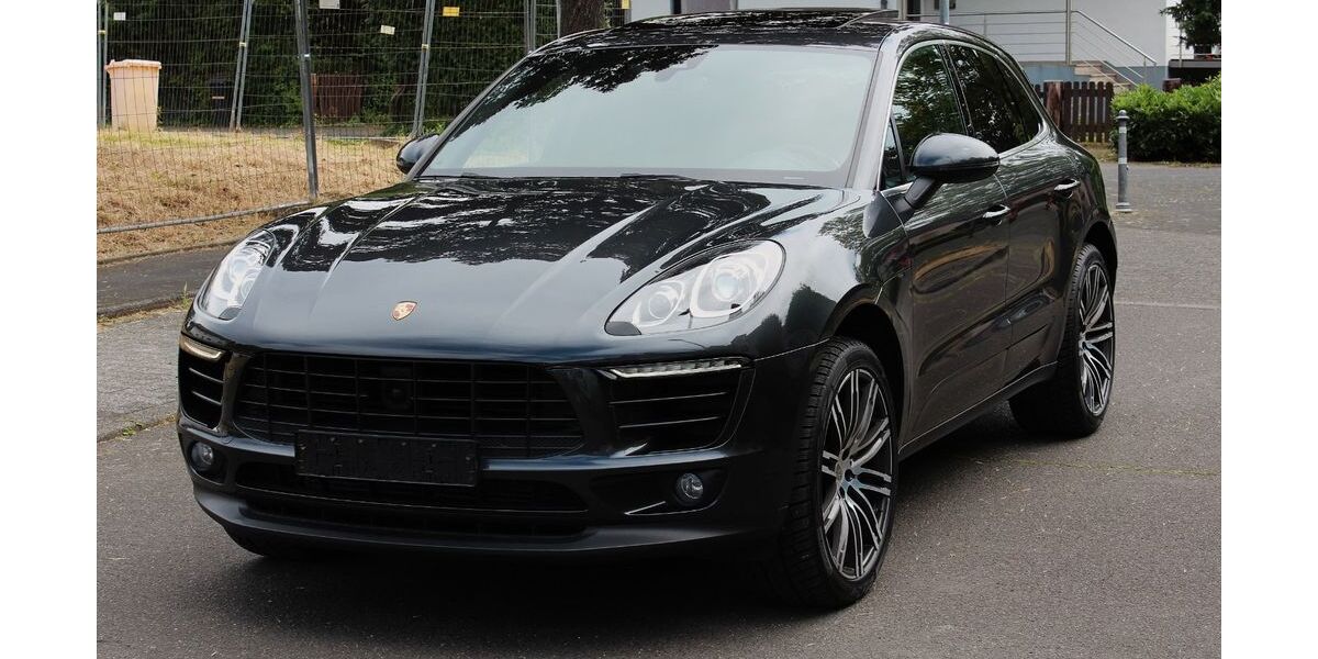 Porsche Macan 220.000 km 25.499 &euro; Siegburg 53721