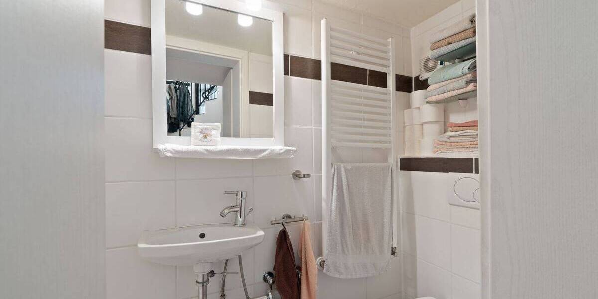 Reihenendhaus Bonn Brüser Berg - 7 Zimmer, 175 m&sup2;, 749.000&euro; | Angebot:25675073