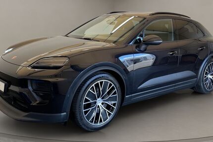 Porsche Macan 16.137 km 74.400 &euro; Köln 50823