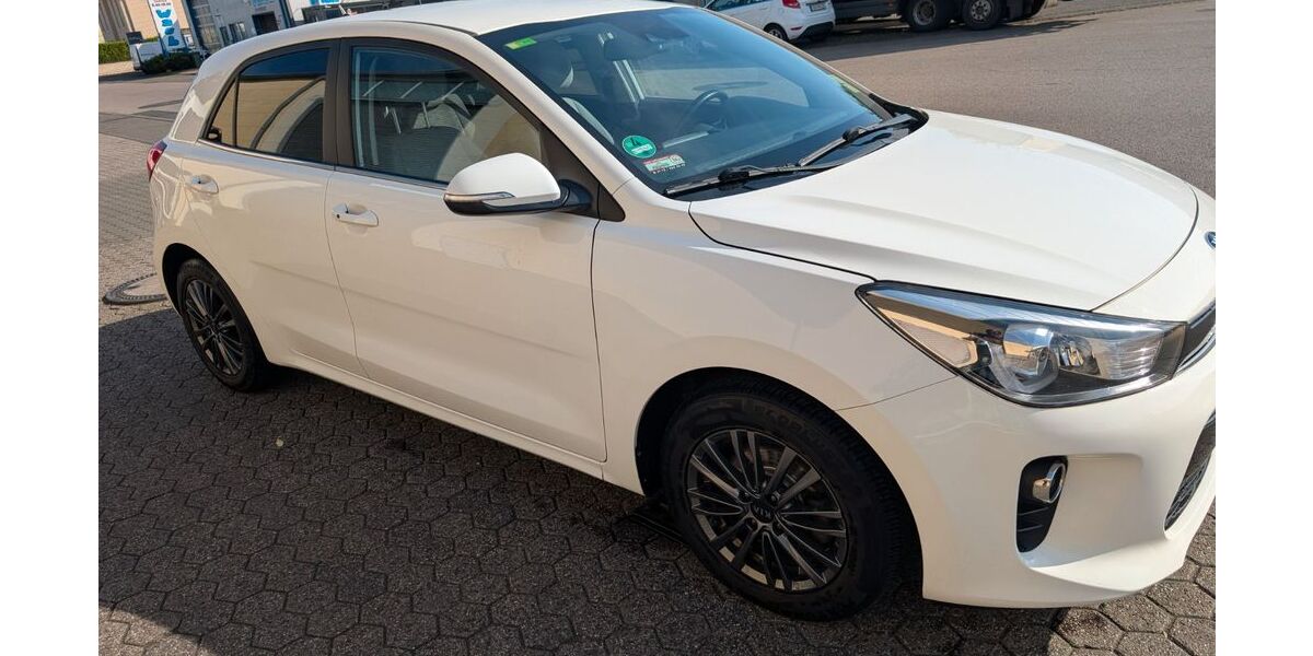 Kia Rio 84.300 km 10.400 &euro; Erftstadt 50374