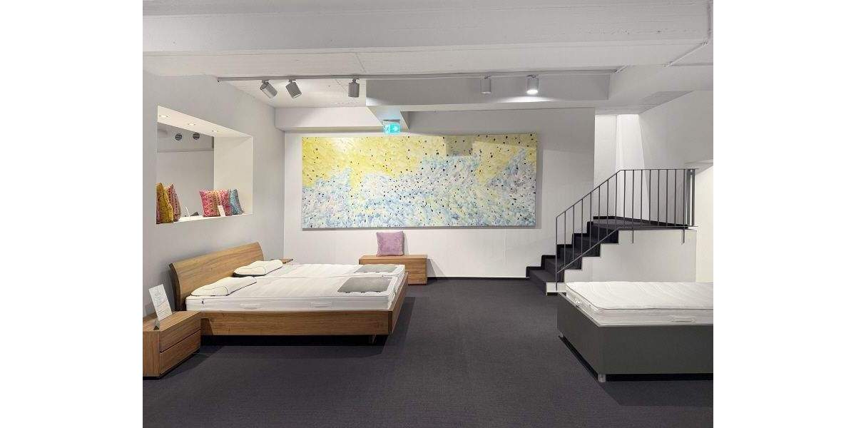 Ansprechendes Eckladenlokal in begehrter Lage zimmer