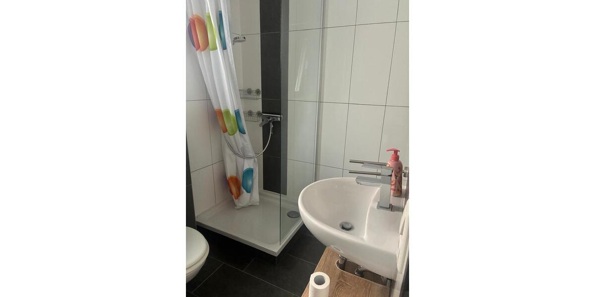Erdgeschoßwohnung Bonn Gielgen - 2 Zimmer, 45 m&sup2;, 550&euro; | Angebot:26332862