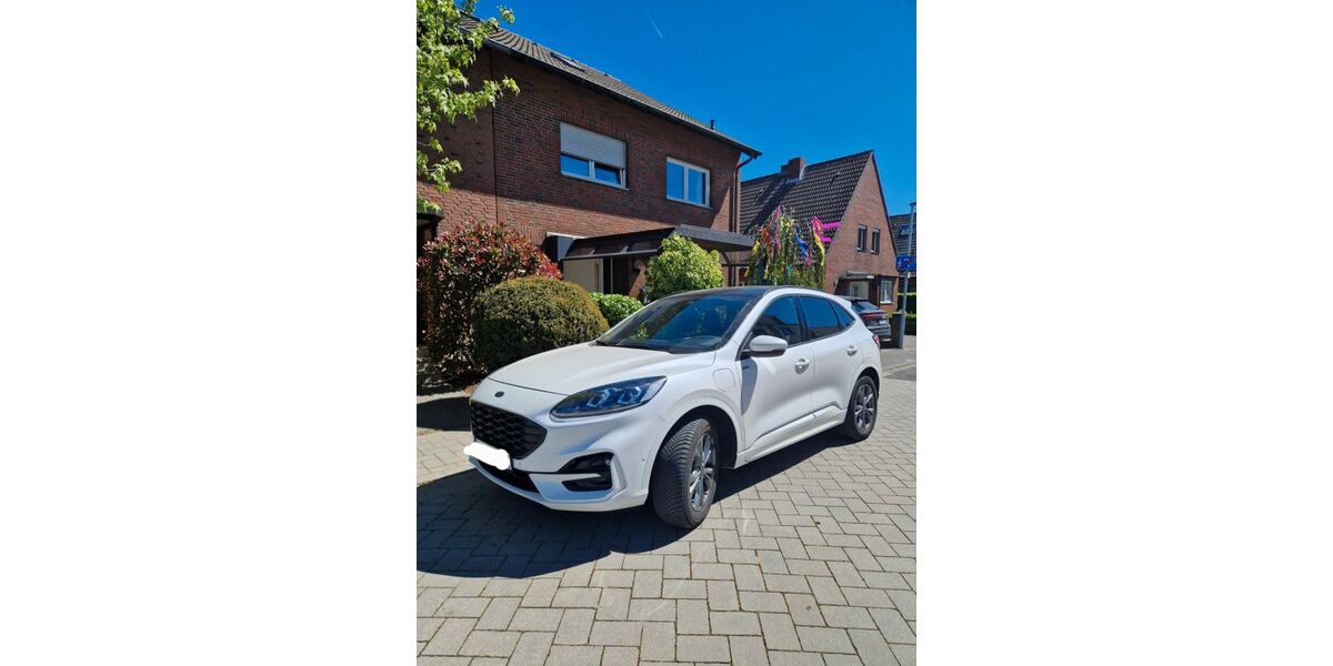 Ford Kuga 90.000 km 19.500 &euro; Bergheim 50129