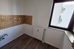 Renovierte 3-Zimmer-Wohnung mit neuem Boden, neuen Wänden, Balkon, Wannenbad, Gäste-WC, Aufzug 3 zimmer