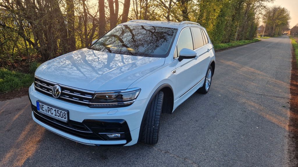 VW Tiguan 97.915 km 25.999 &euro; Dormagen 41542