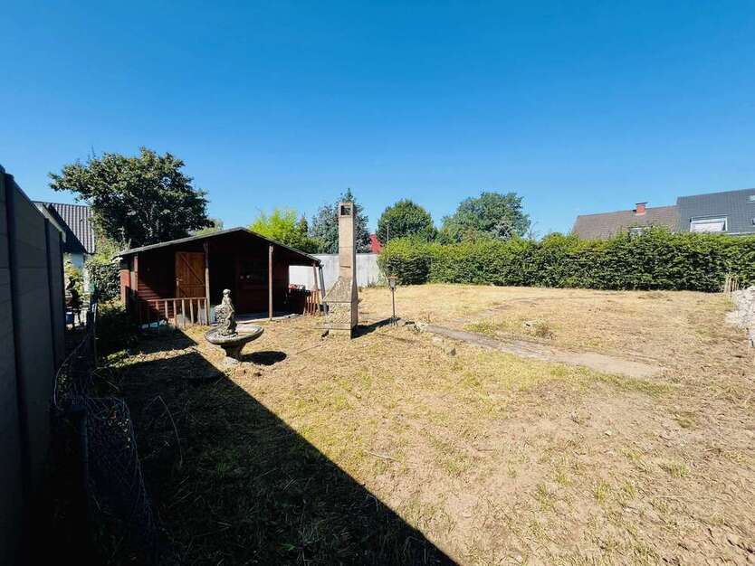 Grundstück zu verkaufen in Köln 300.000 € 417 m²