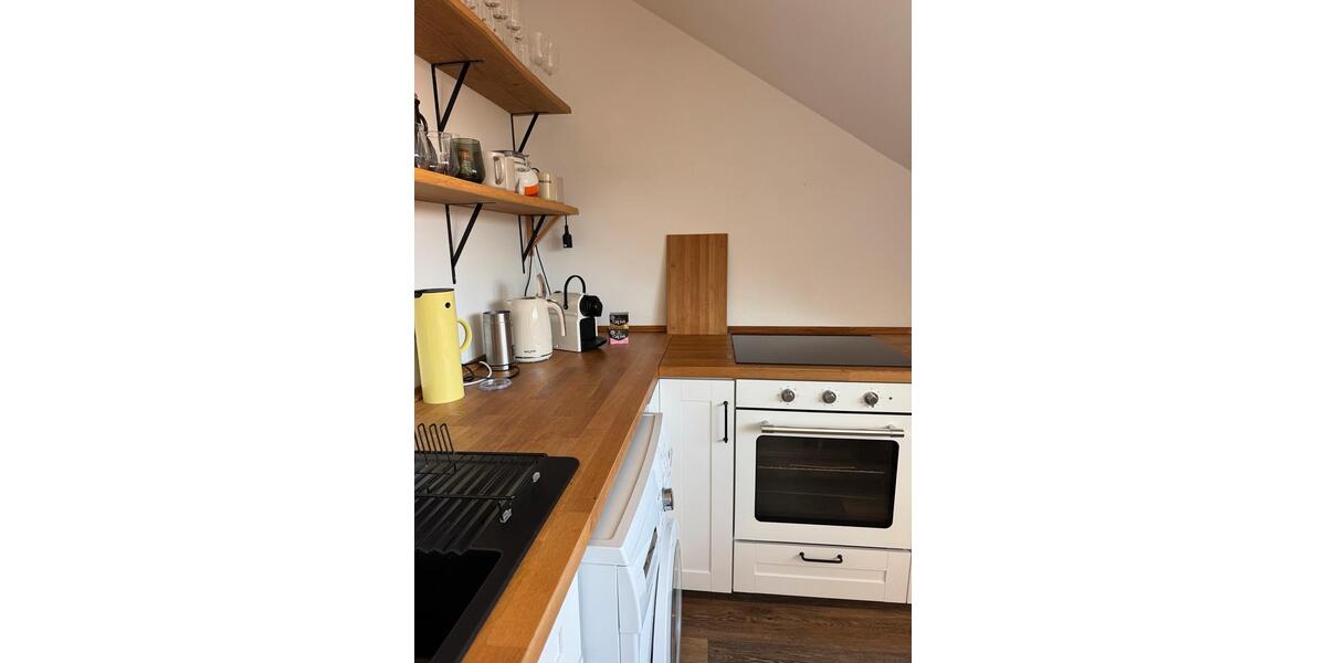Dachgeschoßwohnung Köln Mülheim - 2 Zimmer, 50 m&sup2;, 1.030&euro; | Angebot:26349039